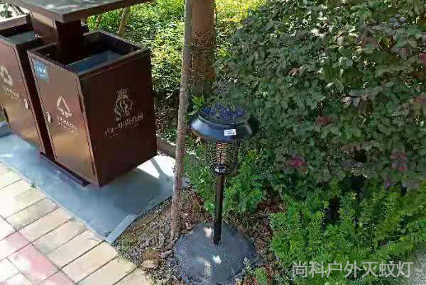 湖南常德保利中央公園太(tài)陽能小區滅蚊燈案例 湖南常德保利中央公園太陽能小區滅蚊燈案(àn)例