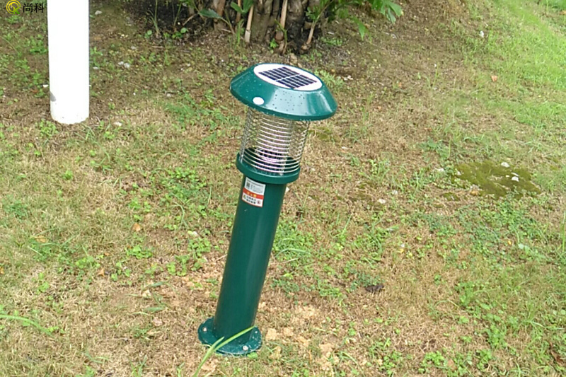 廣西小區草坪滅蚊燈，太陽能（néng）供電